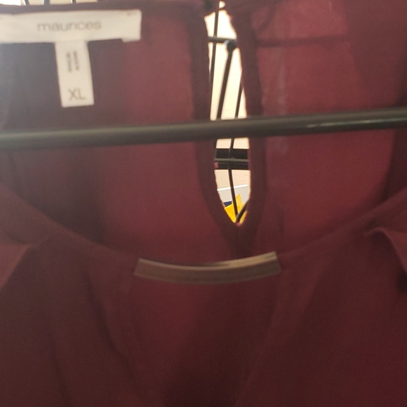 Top - Picture 3 of 5